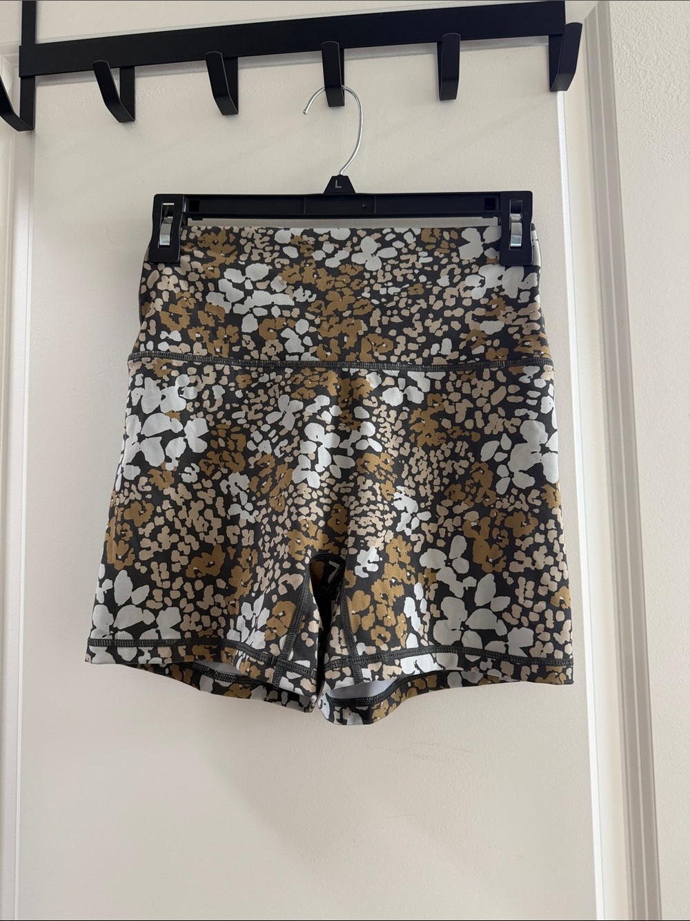 Aerie Offline High-Waist Floral Print Women’s Workout Shorts